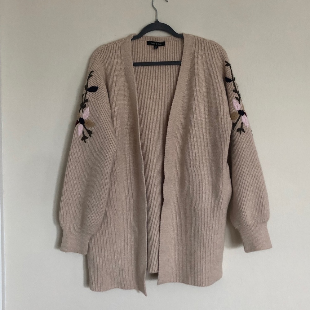 Strut & Bolt Embroidered Floral Cardigan Size XL